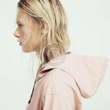 T-Shirt with flounces of poplin